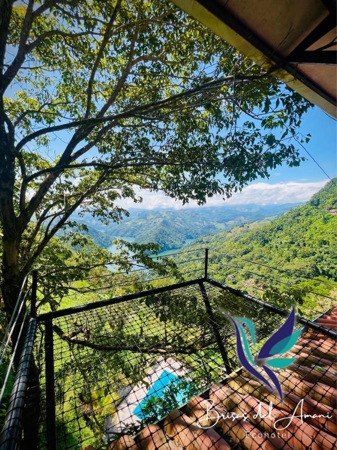 Ecohotel Brisas Del Amani *